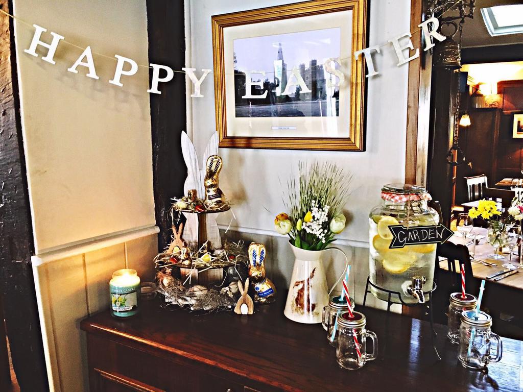 The Lion Hotel Buckden  Экстерьер фото