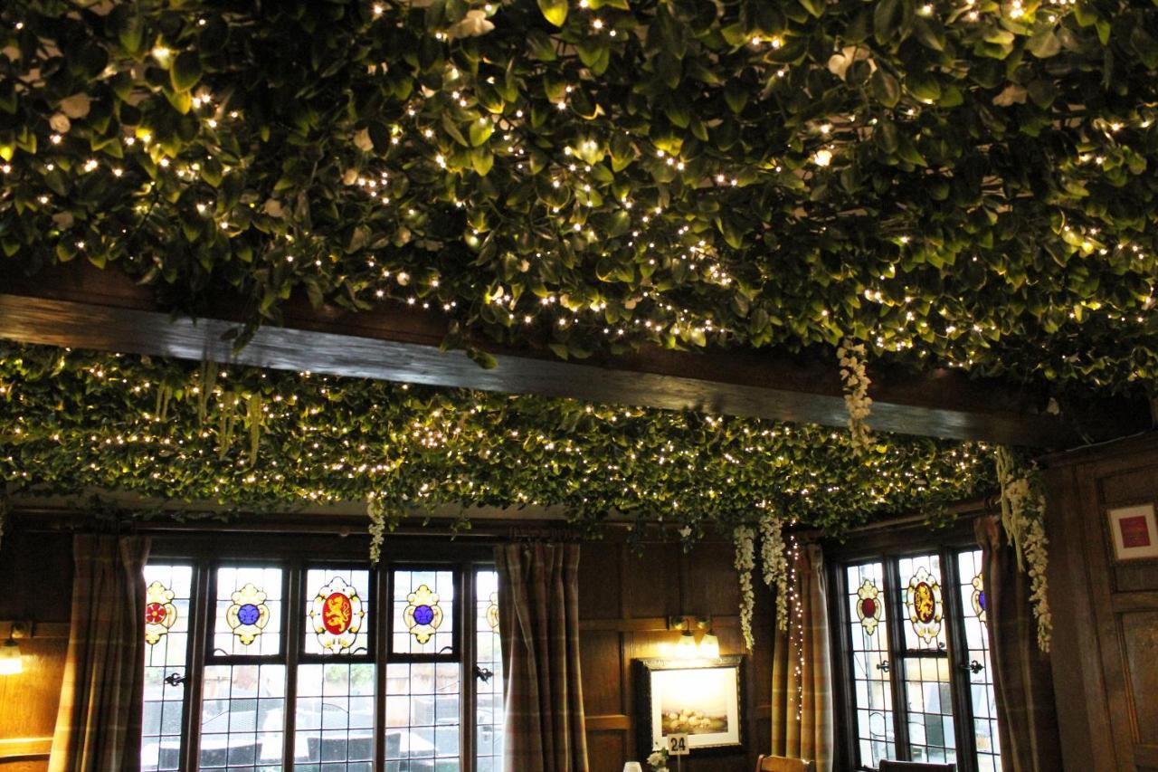 The Lion Hotel Buckden  Экстерьер фото